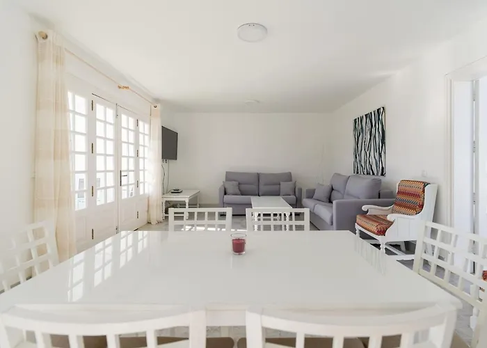 Villa Pasito Pasito Blanco